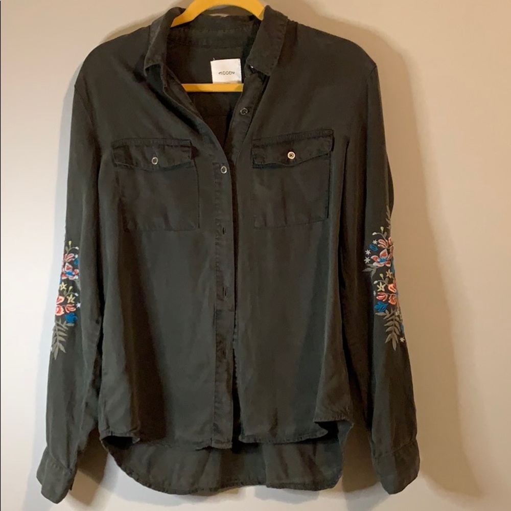 Hidden Jeans Olive Utility Button Up Floral